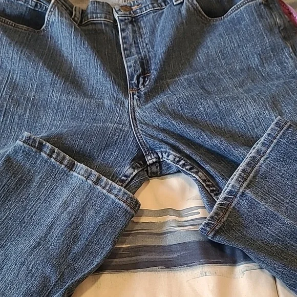 Lee Riders jeans 14L, 32" inseam - Picture 5 of 5